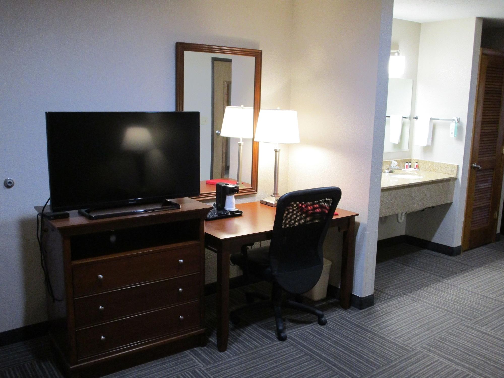 Ramada By Wyndham Platte City Kci Airport Zewnętrze zdjęcie