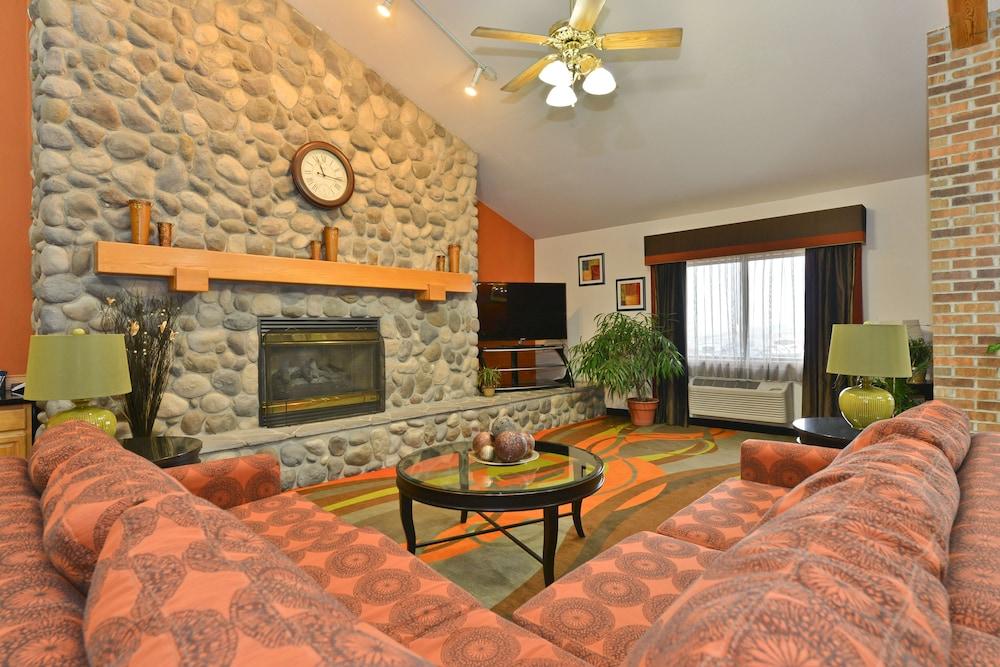 Ramada By Wyndham Platte City Kci Airport Zewnętrze zdjęcie