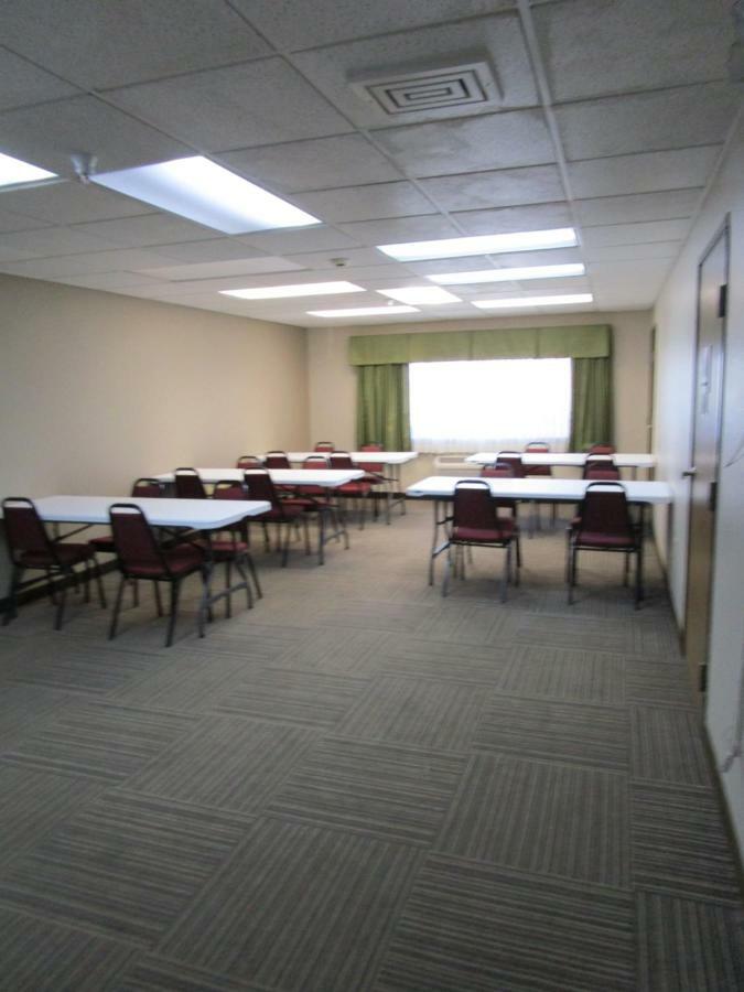 Ramada By Wyndham Platte City Kci Airport Zewnętrze zdjęcie